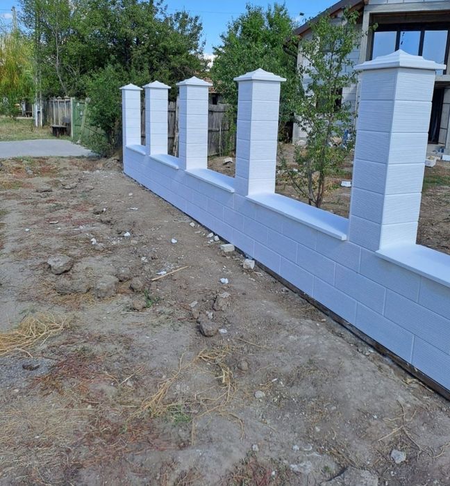 Prefabricate din beton – piatră decorativă, ghivece flori, capace gard