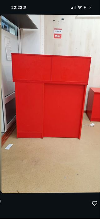 Мебель для бутика