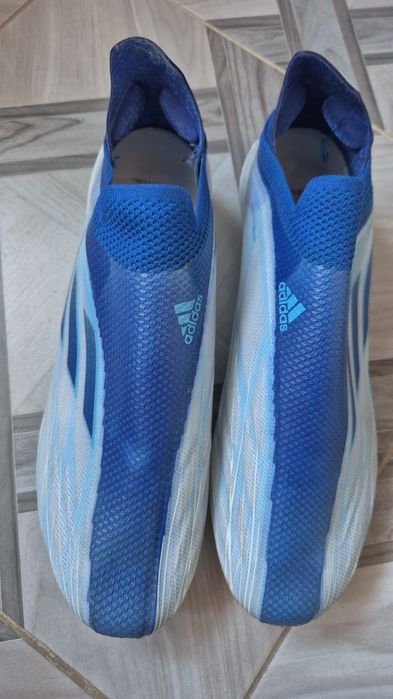 Продаю Бутсы Adidas