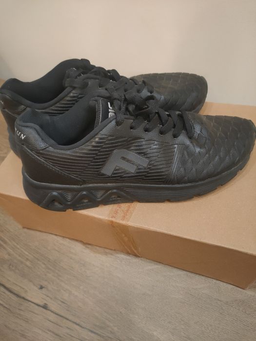 Дамски маратонки Flair