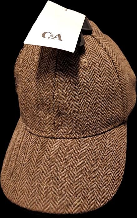 Sapca  C&A  maro