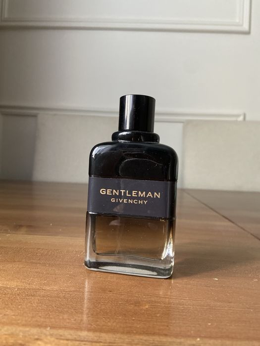 Givenchy Gentleman EDP Boisee