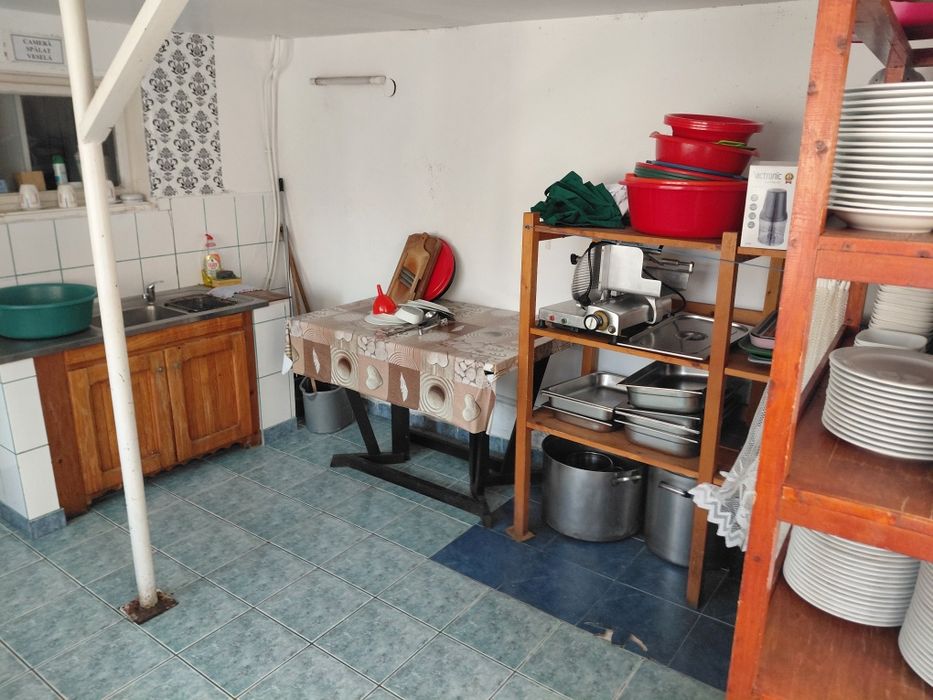 Casa de inchiriat 10-20 locuri pentru muncitori!