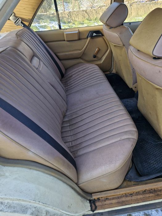 Мерцедес 124 2.0д НА ЧАСТИ