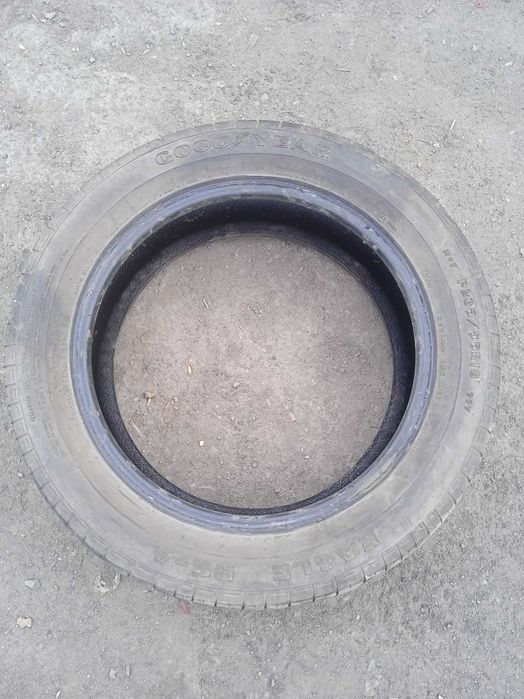 Goodyear 235/55R18
