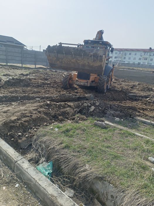 Услуги Эксковатора погрузчика телескопический