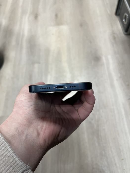 Iphone 14 в хорошом состояний