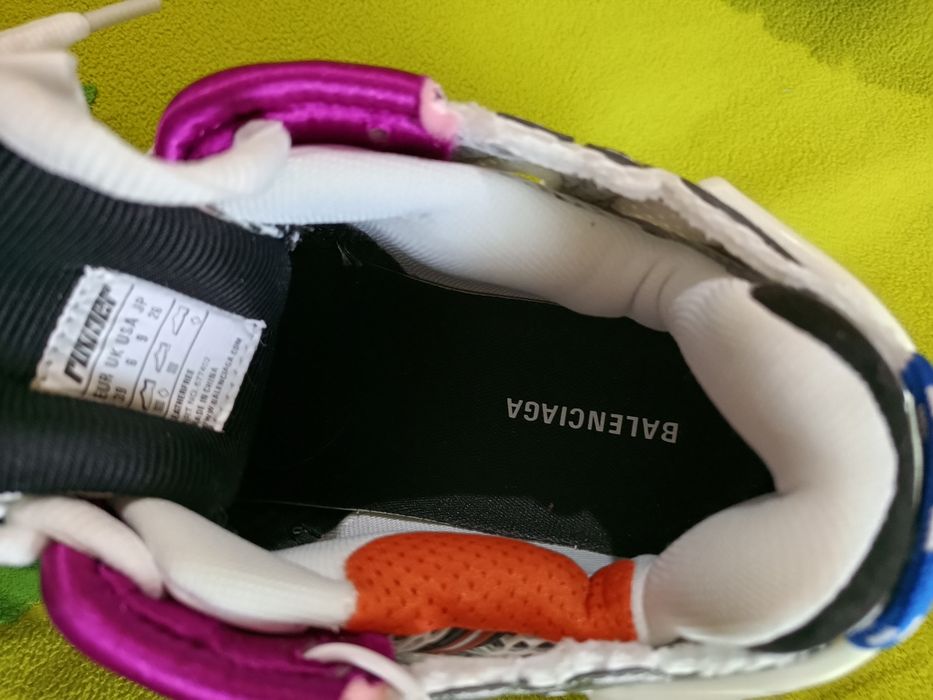 Кроссовки Balenciaga 39 р. Оригинал. Новые с биркой