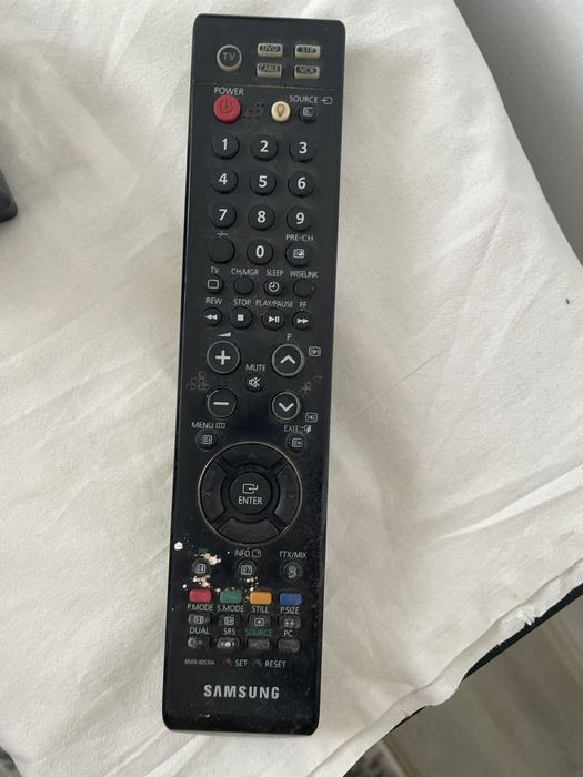 Телевизор б/у в отличном состоянии