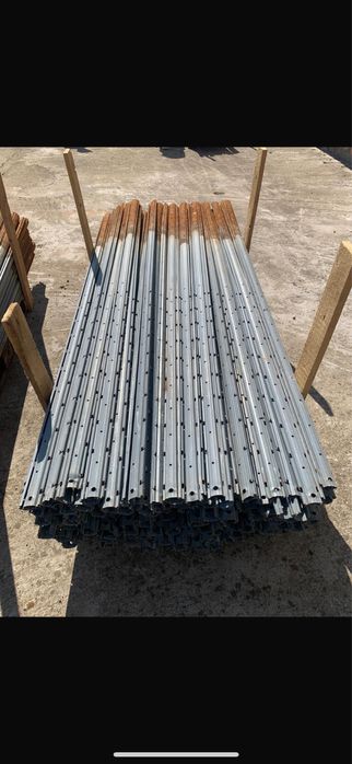 Vând spalieri zincati metalici