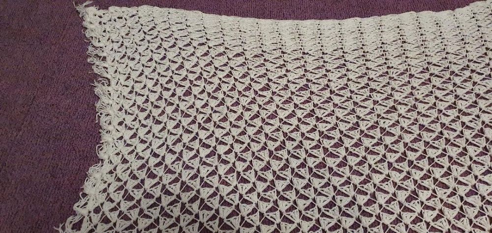 Handmade sal din bumbac crosetat manual