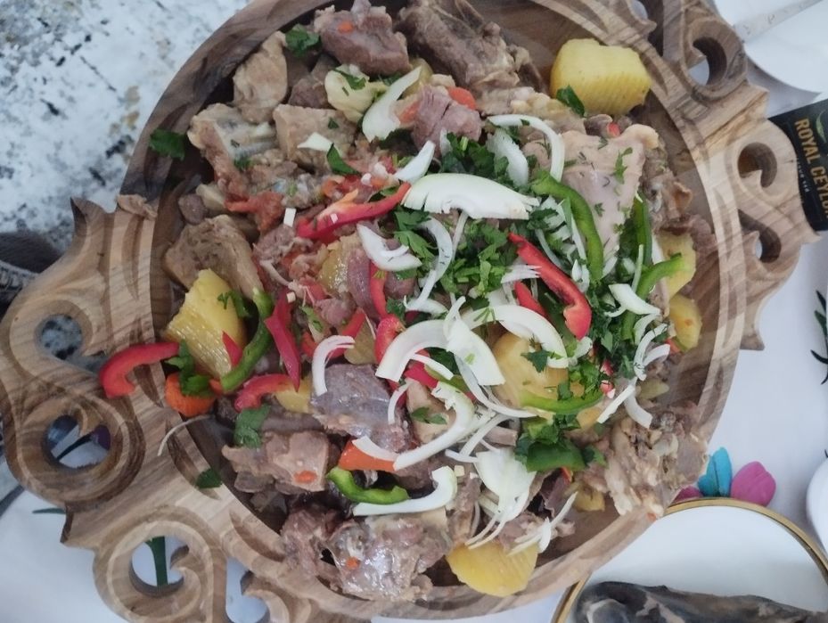 Сдается кафе на 60человек есть летник