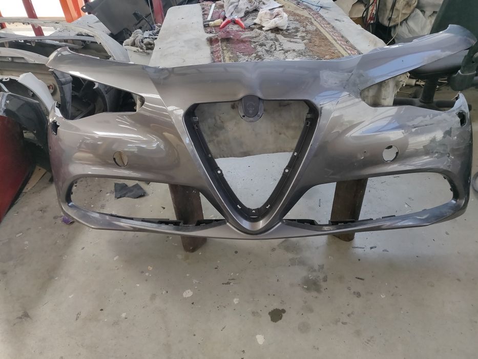 Предна Броня Оригинслна за Alfa Romeuo Giulia след2015г