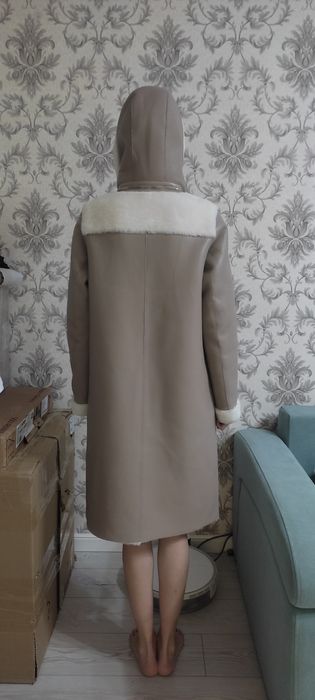 Продам новую дубленку