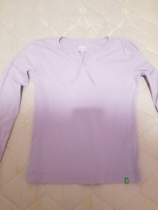 Bluza fete culoare foarte frumoasa