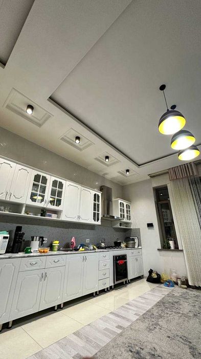 Юнусобод Тутзор 5,7 Сотки 2-этаж подвали билан