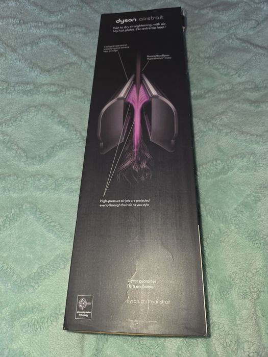 VAND placă de păr nouă dyson