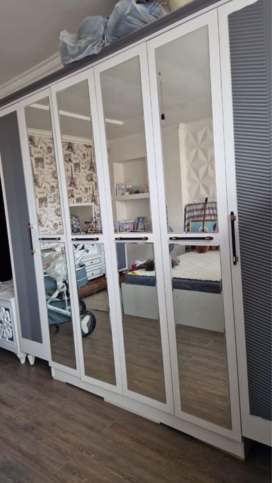 Спальный гарнитур бу!