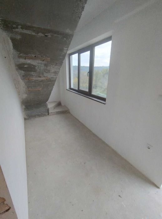 Продава се Къща в с. Осеново, Област Варна - 192 кв.м за 964 €/кв.м - Снимка #7