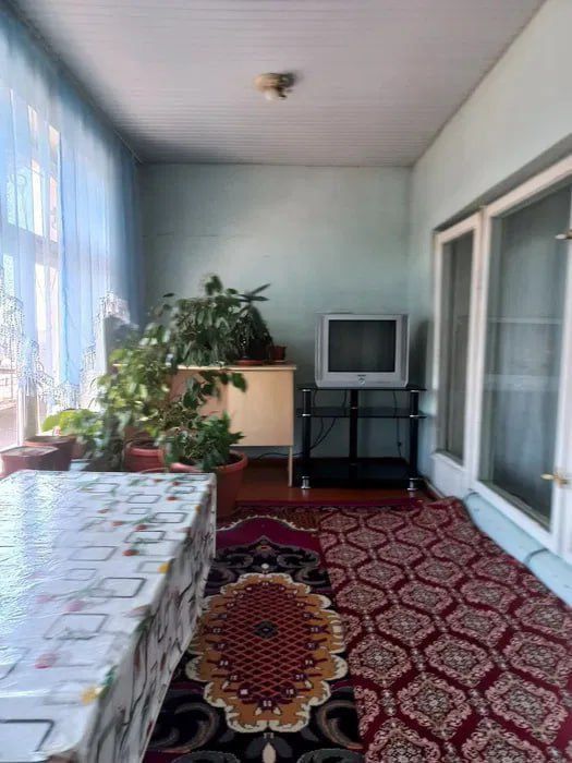 Срочно продаю 3-х комнатную квартиру на Сергели 4