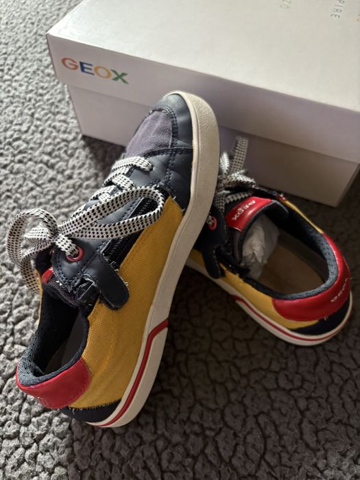 Детски обувки - Geox