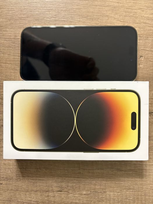 Iphone 14 pro 256 gb gold.