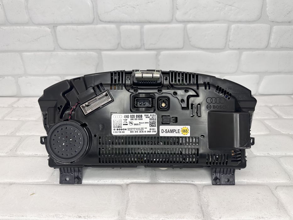 Километраж AUDI A8 D5 4N0920890B