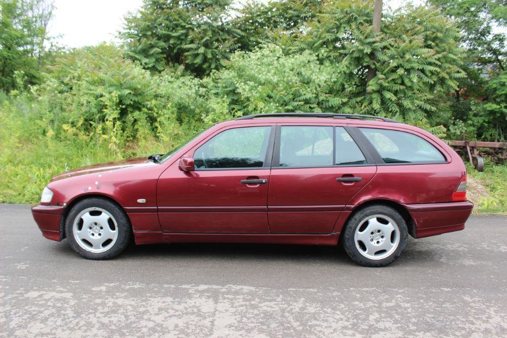 НА ЧАСТИ!!! Mercedes W202 C220cdi Комби фейслифт / Мерцедес В202