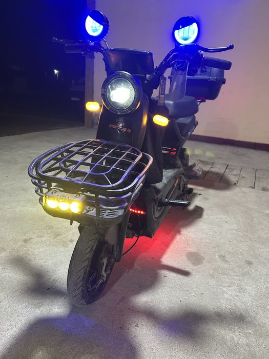 Электроскутер VETRO