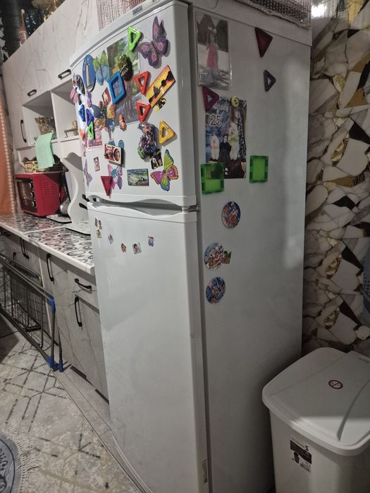 Продам холодильник