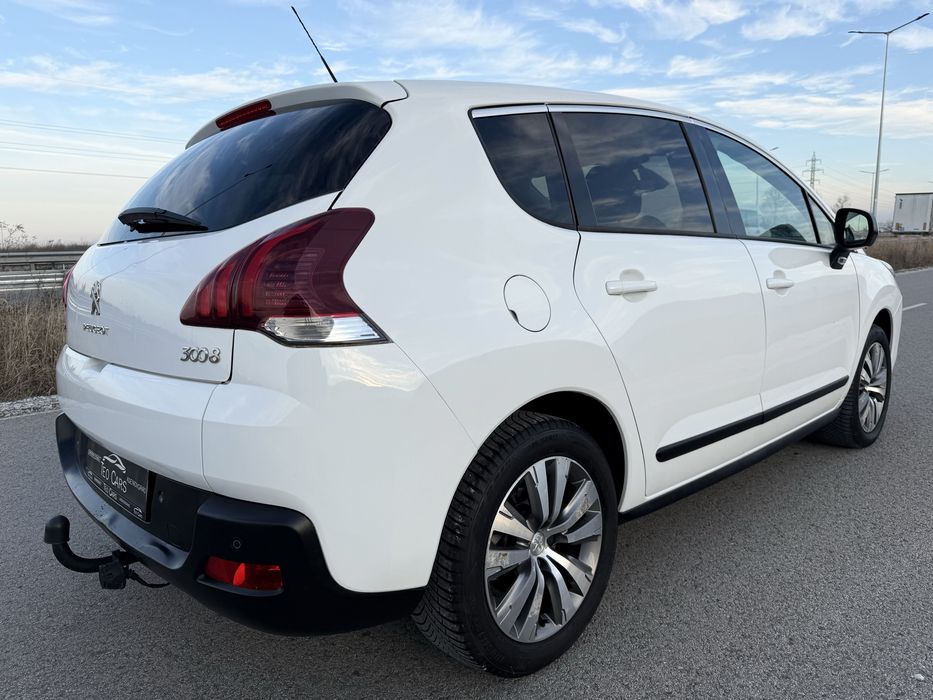 Peugeot 3008 1.6 HDI ALLURE / LED / PARKTRONIC / EURO 6
