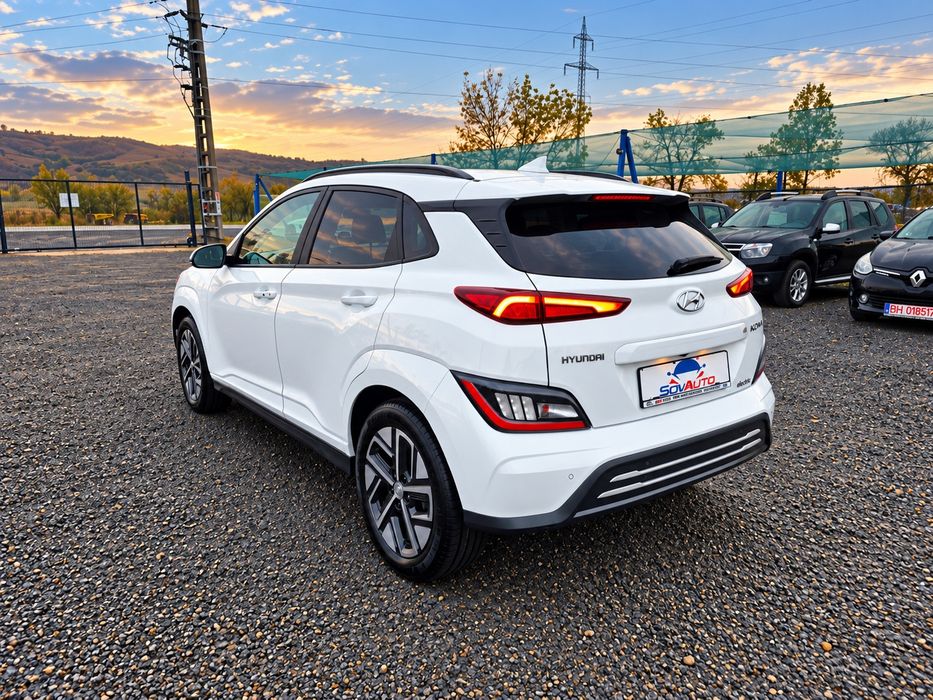 HYUNDAI Kona 2023 — imagine 3