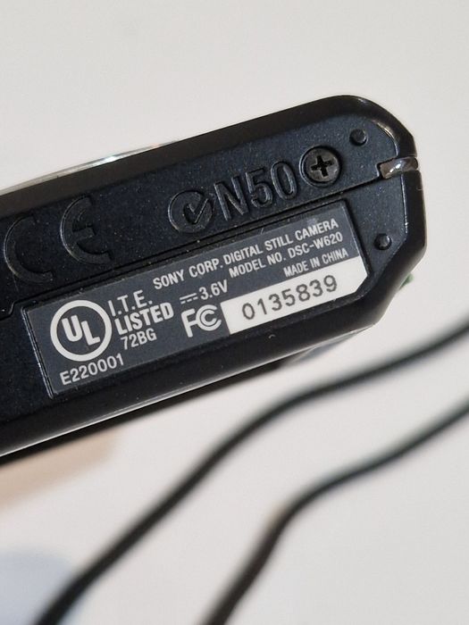 Aparat Photo  / camera digitala  Sony  fără accesorii