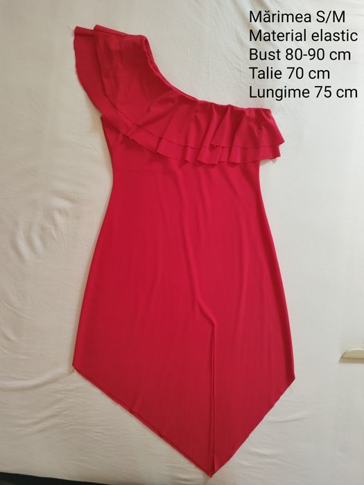 Rochie roșie mărimea M