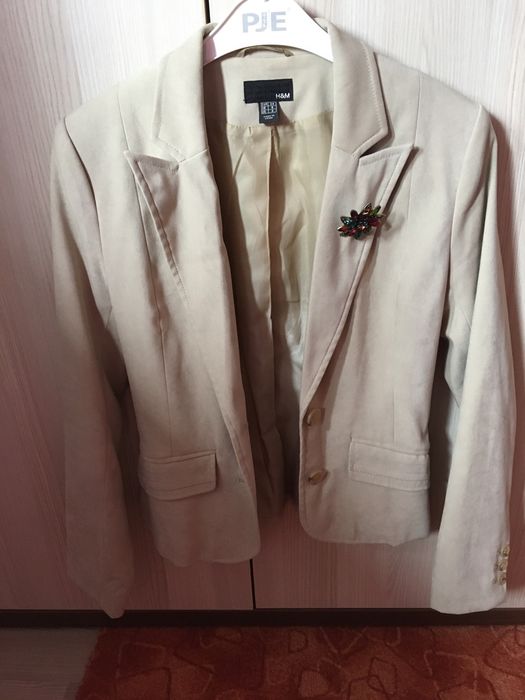 Sacou bej, marime 34