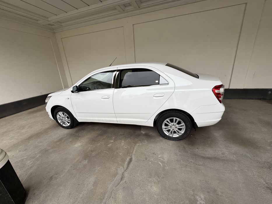 Шевролет кобалт 2023-24 автомат 6000км юрган