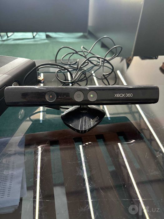 Ноутбуки MacBook (2010 и 2012 годов) + Игровая приставка Xbox 360