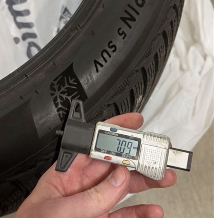 MICHELIN  PILOT Alpin 5 SUV 275/45 R 22  DOT  23  7 mm