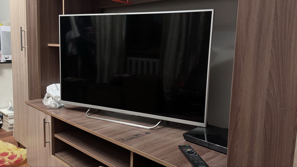 телевизор SONY оригинал СРОЧНАЯ ПРОДАЖА!!!