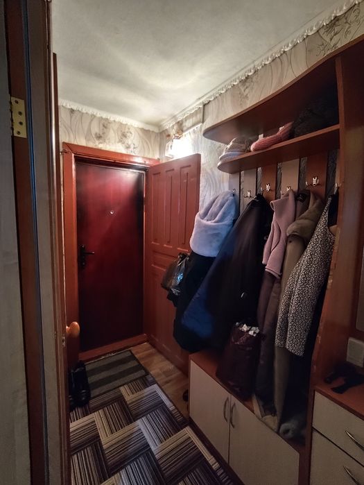 Продам 2 комнатную квартиру