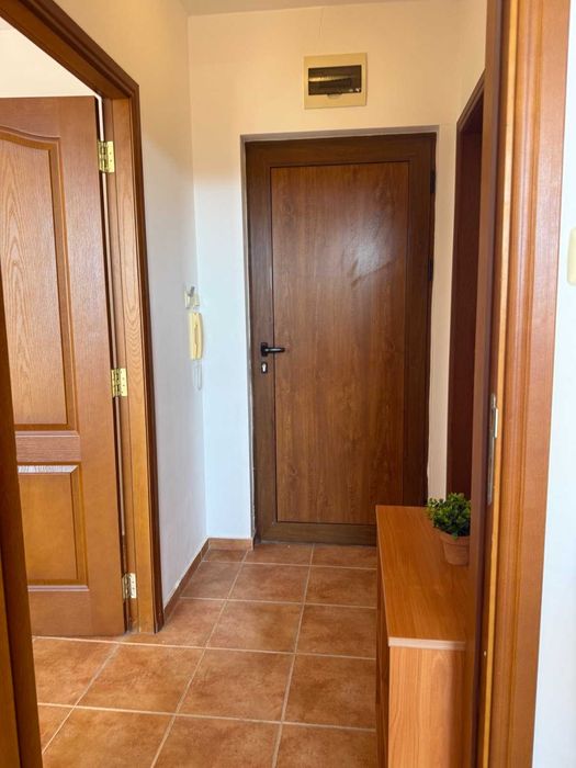 Продава се Двустаен апартамент в к.к. Слънчев бряг - 69 кв.м за 1087 €/кв.м - Снимка #1