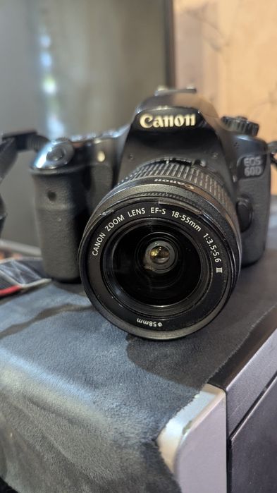 Продам EOS 60D (б/у)