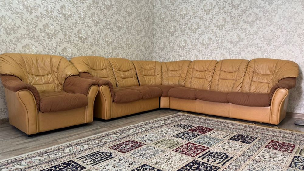 Угловой диван с креслом