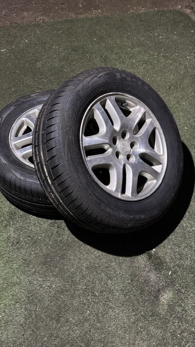 Проодам диски с резиной лето