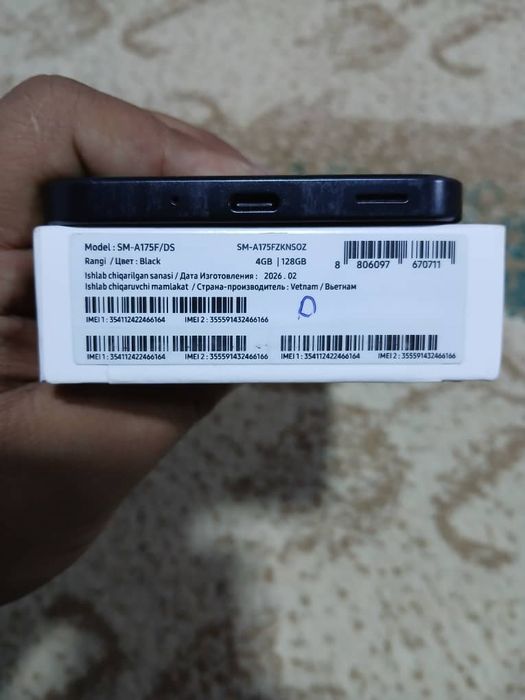 Samsung galaxy A17 srochno sotiladi
