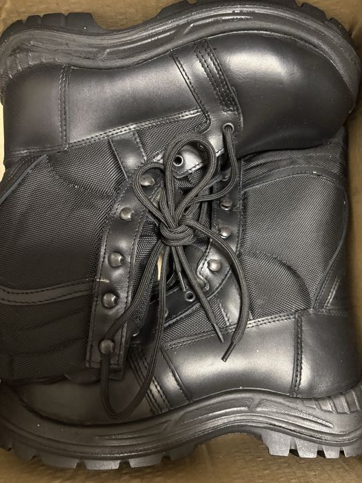 Берцы 40 и 43 размер димисизон