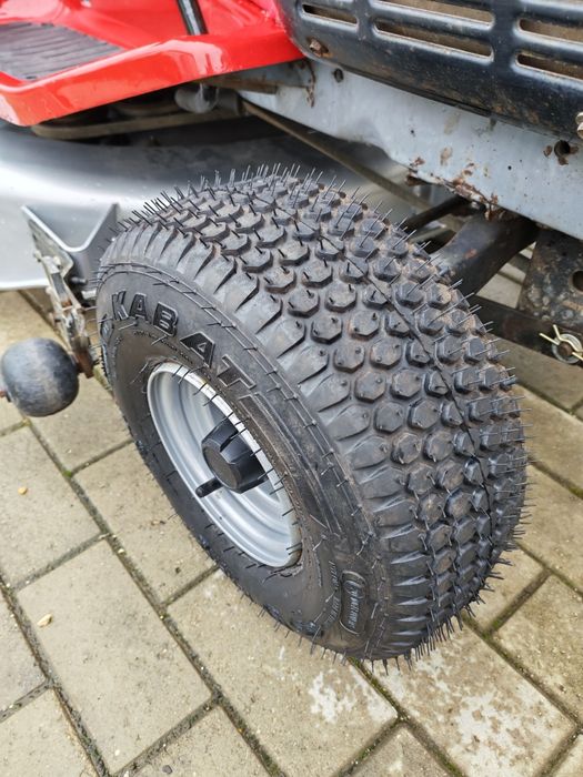 Vând repar tractoras tuns  Honda