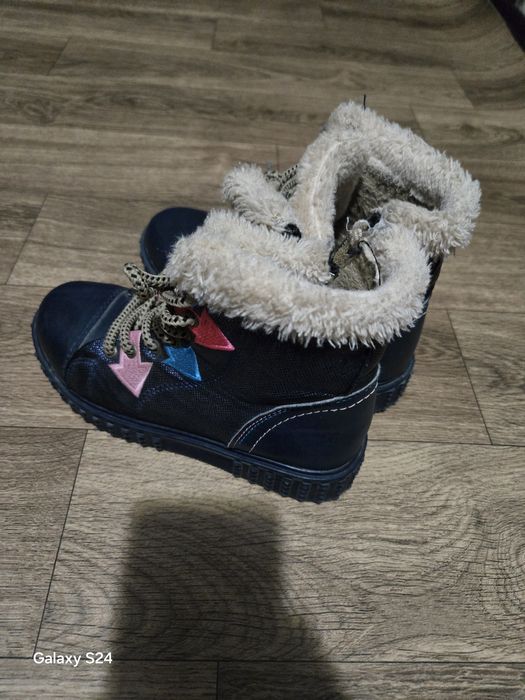 Сапожки.Размер 32.