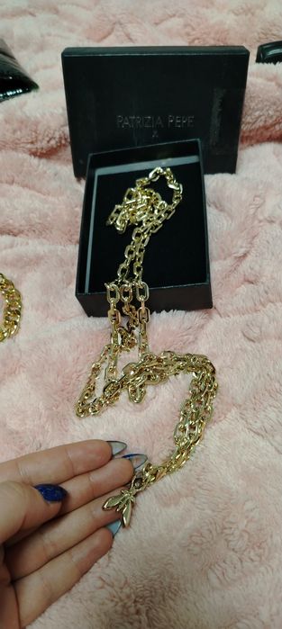 Оригинални гривни и колиета на Guess Celvin Klain  Patrizia Pepe