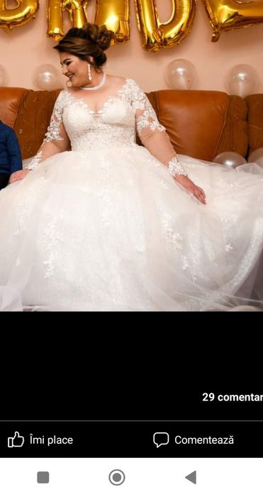 Rochie de vânzare plus alte accesori